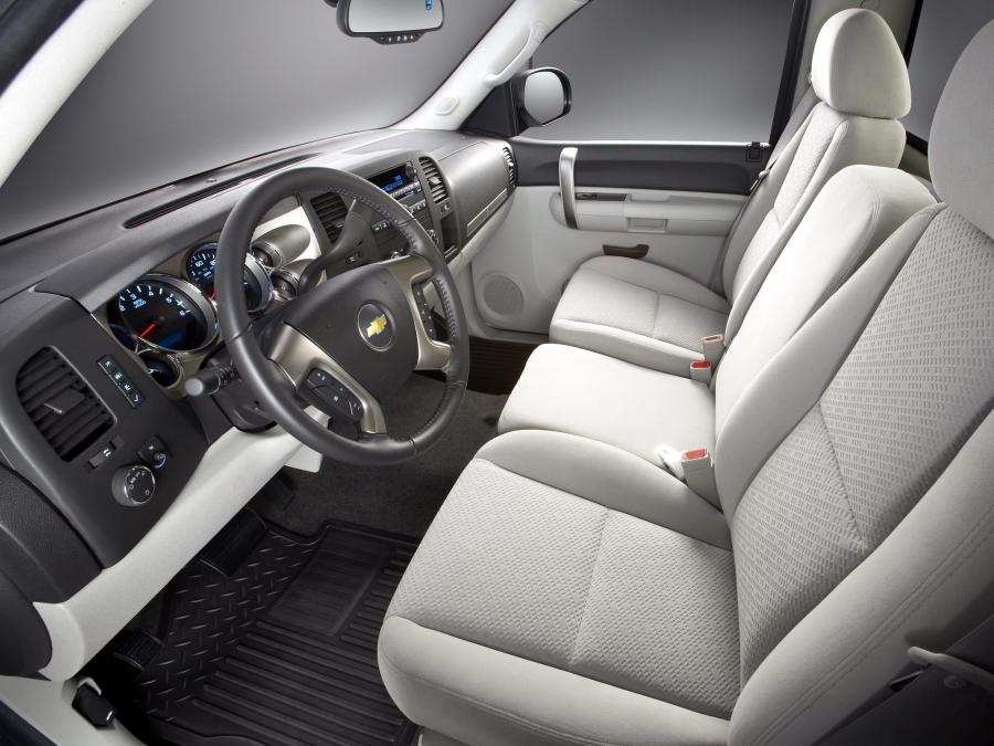  Chevrolet Silverado Regular Cab 2007 года  (фото 15 из 29)